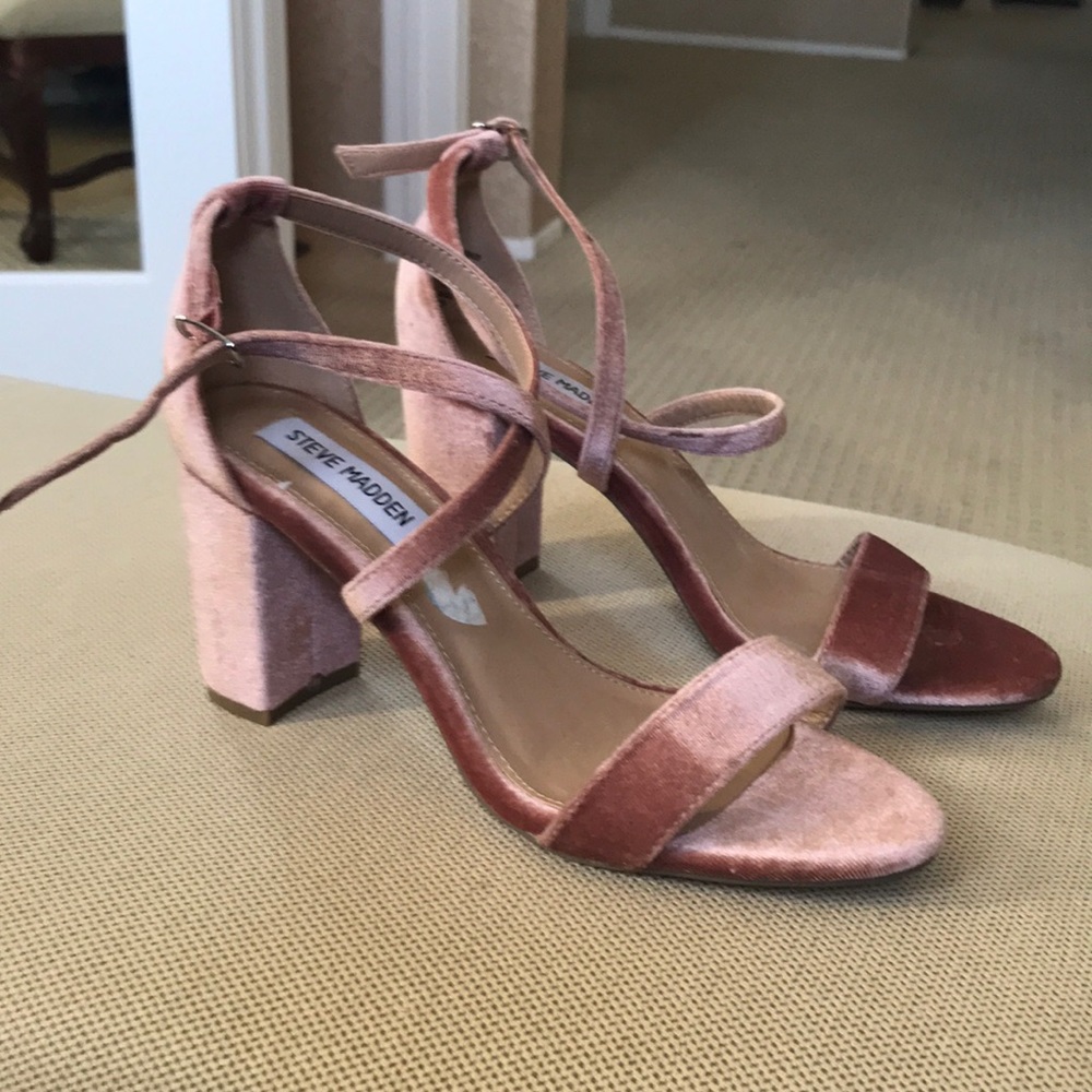 Steve Madden sandals